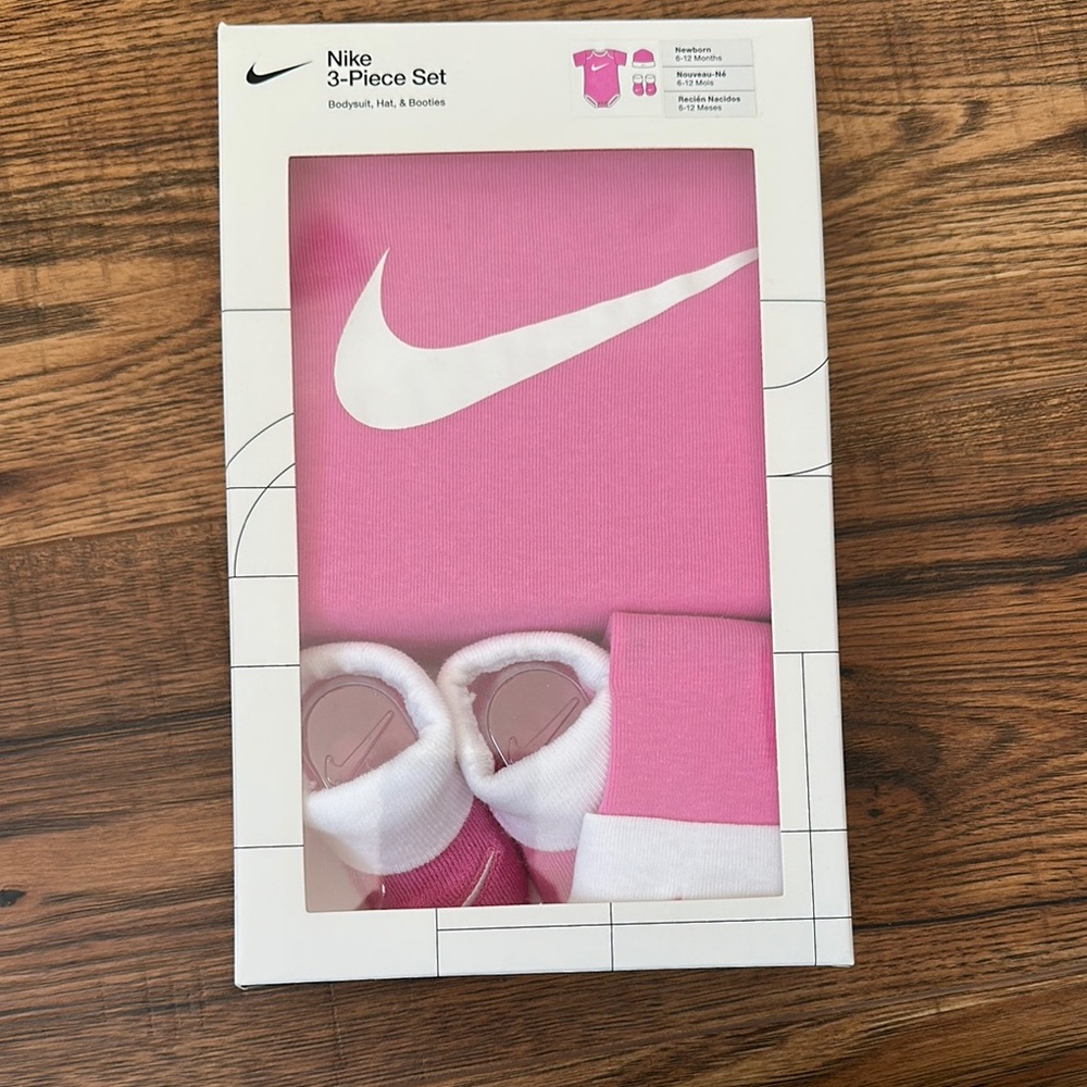 Nike Kids Pink 3-Piece Set